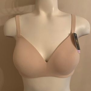 Wacoal wireless Bra NWT